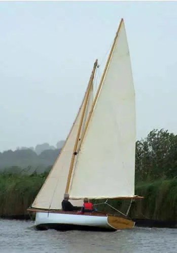 18' Bungay Broads Dayboat